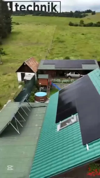 ⚡️16kWp Aiko účinnosť 24,4%
🔋Batéria 16,6 kWp s vyhrievaním
      a možnosťou rozšírenia do 108kW...